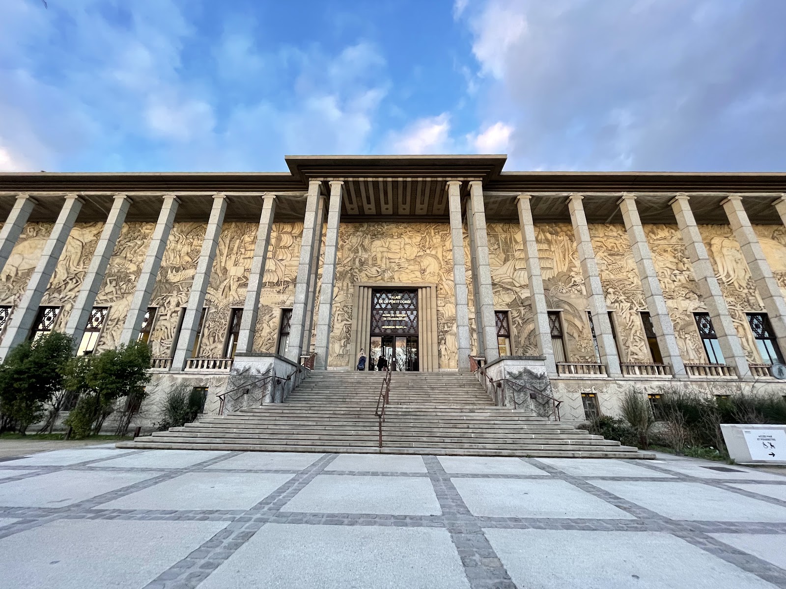 Palais de la Porte Dorée